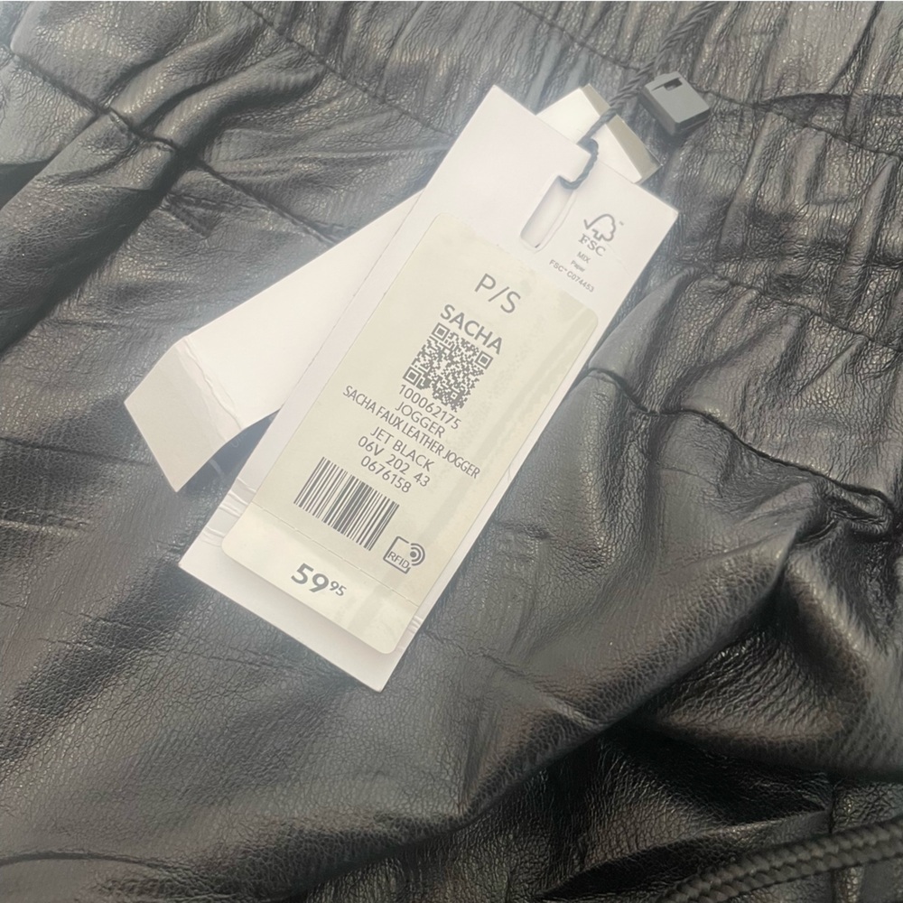 π€β¨ Dynamite Faux Leather Pants - NWT π€β¨ - Picture 5 of 13